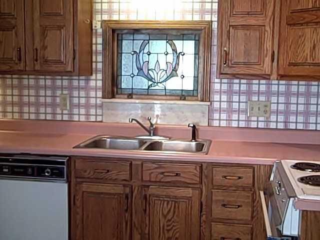 484 Pickett Street Plainfield, IN 46168 - Photo 3 of 12