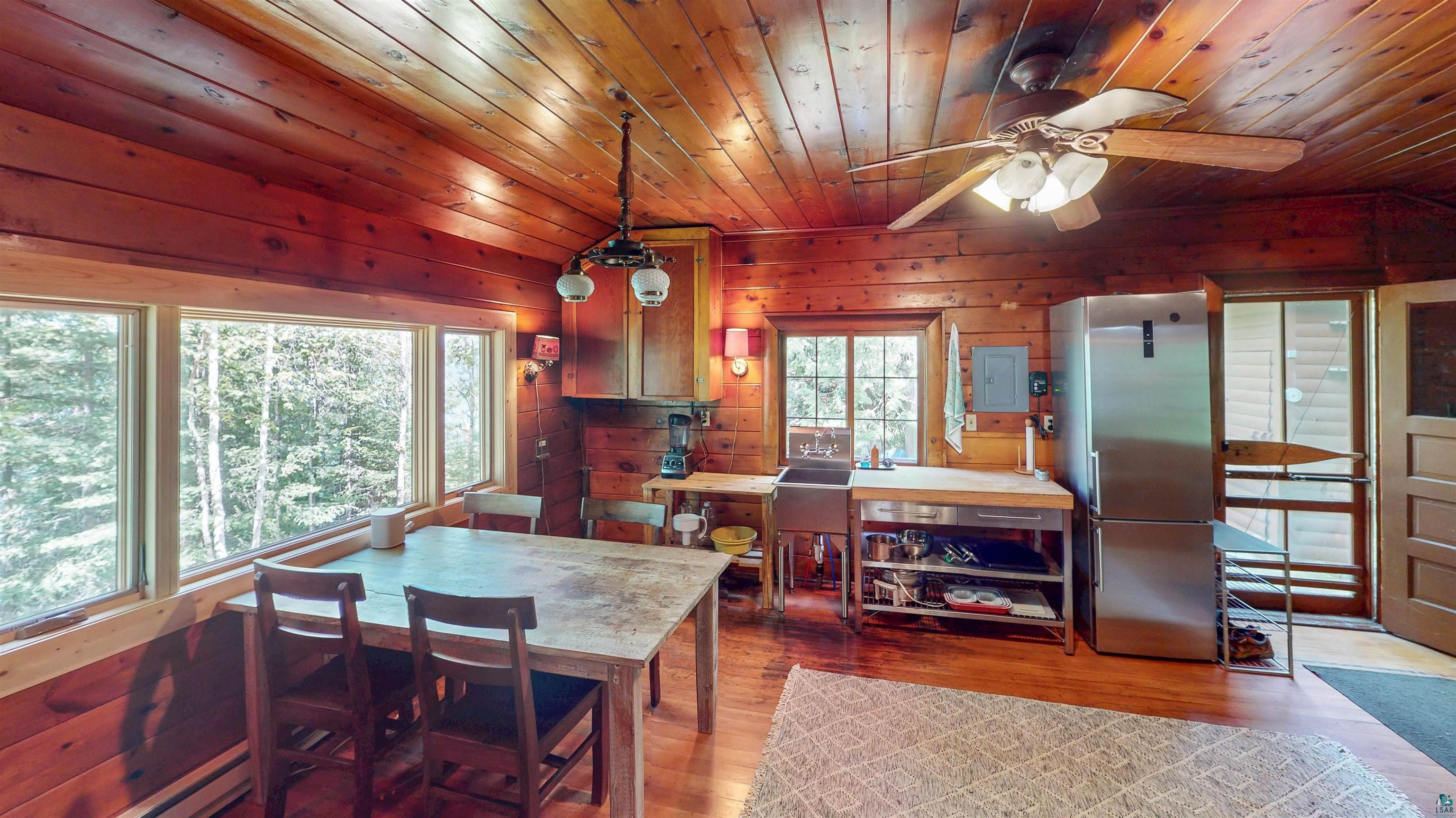 94 South Clearwater Road Grand Marais, MN 55604 - Photo 5 of 19 Gallery Image 5