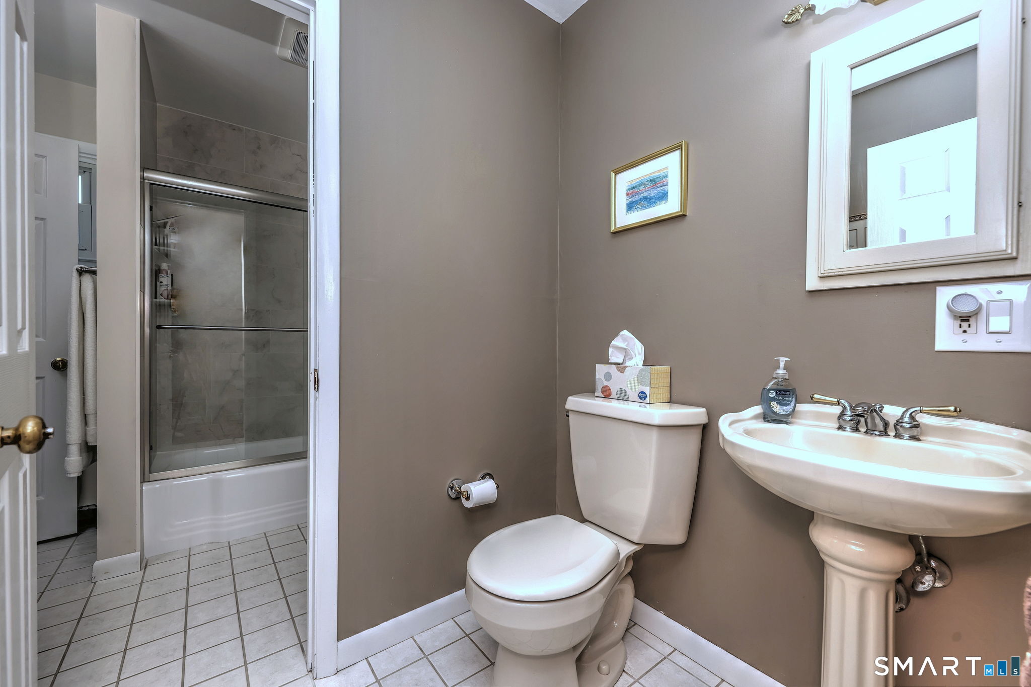 31 Paugussett Road Newtown, CT 06482 - Photo 27 of 40