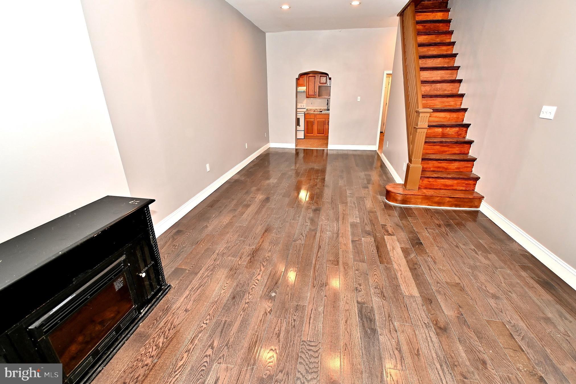 3086 Ruth Street Philadelphia, PA 19134 - Photo 4 of 37 Gallery Image 4