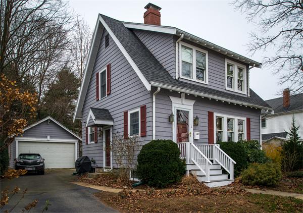 14 Cherry Street Lexington, MA 02421 - Photo 1 of 11 Gallery Image 1