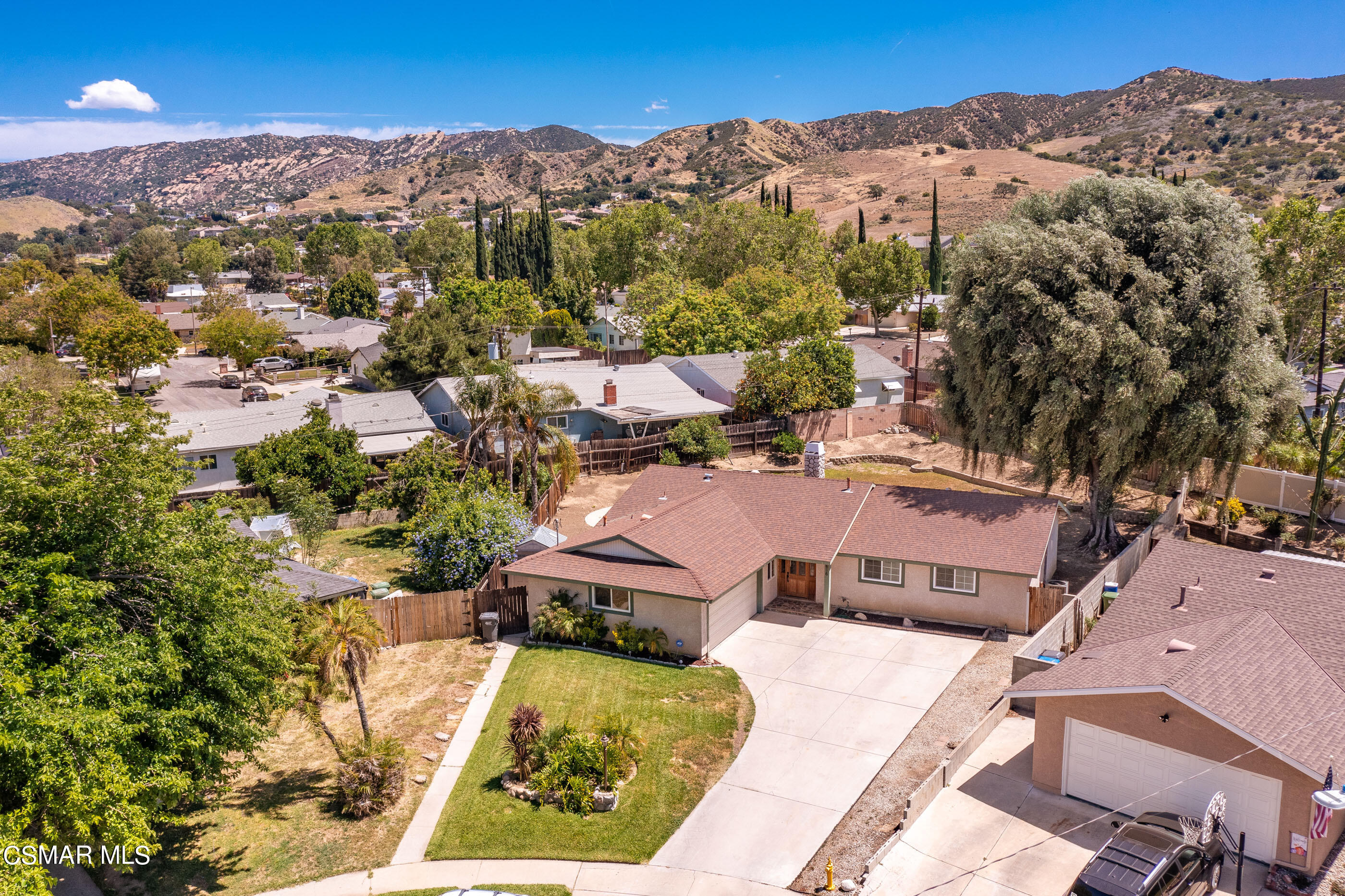 1616 Ona Circle Simi Valley, CA 93063 - Photo 31 of 36 1616 Ona Cir Simi Valley-34