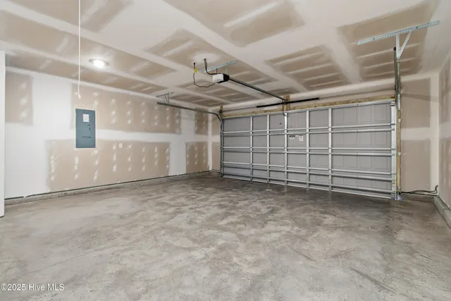 $2,300 | 4696 Swimming Lane Southwest, Shallotte, NC 28470