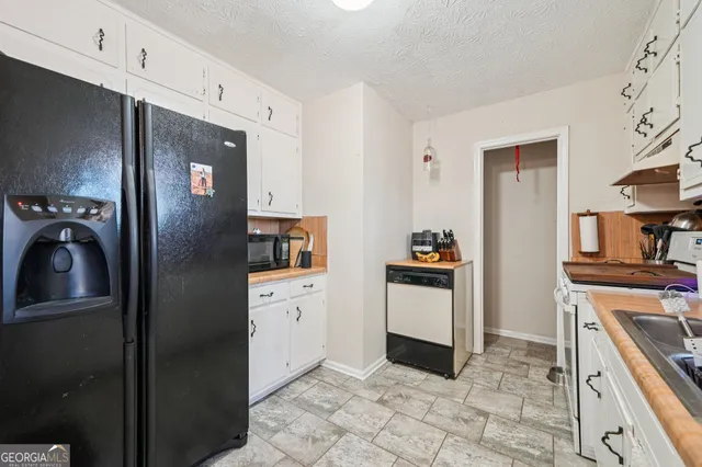 $199,000 | 137 West James Circle, Hampton, GA 30228