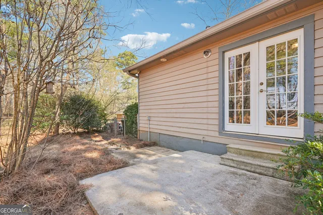 $199,000 | 137 West James Circle, Hampton, GA 30228