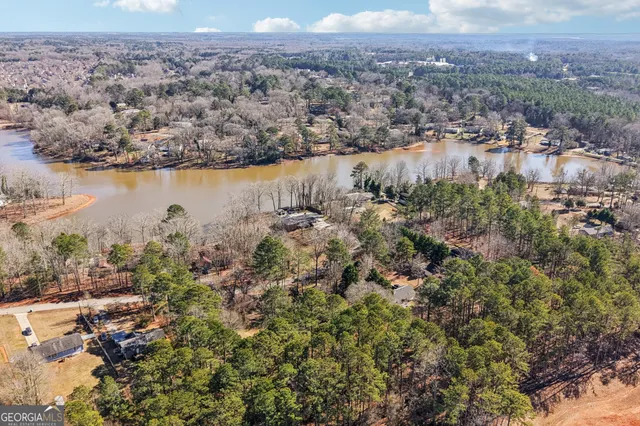 $199,000 | 137 West James Circle, Hampton, GA 30228