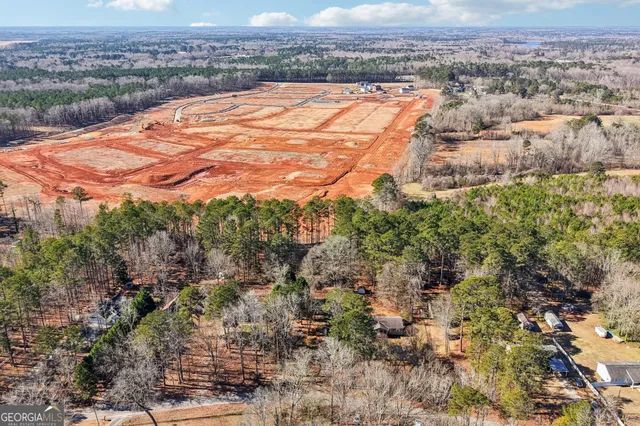 $199,000 | 137 West James Circle, Hampton, GA 30228