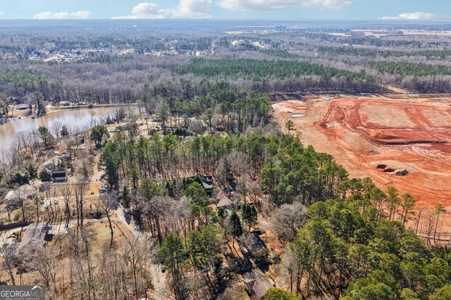 $199,000 | 137 West James Circle, Hampton, GA 30228