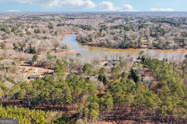 $199,000 | 137 West James Circle, Hampton, GA 30228