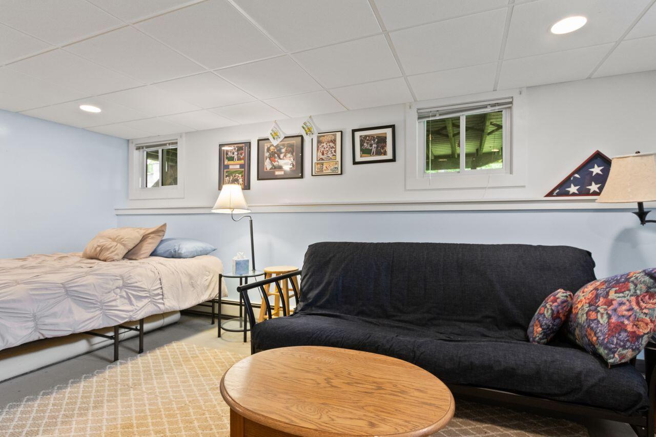 29 Robinson Road Scarborough, ME 04074 - Photo 34 of 55 20250604DS-71035