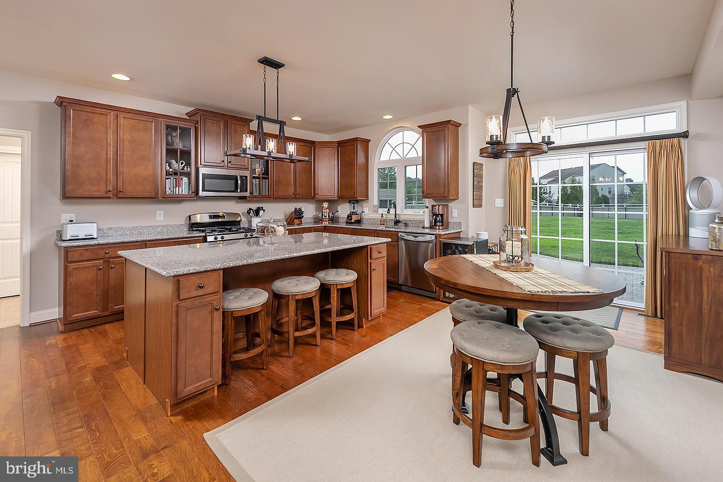9 Curtmantle Road Mickleton, NJ 08056 - Photo 12 of 32