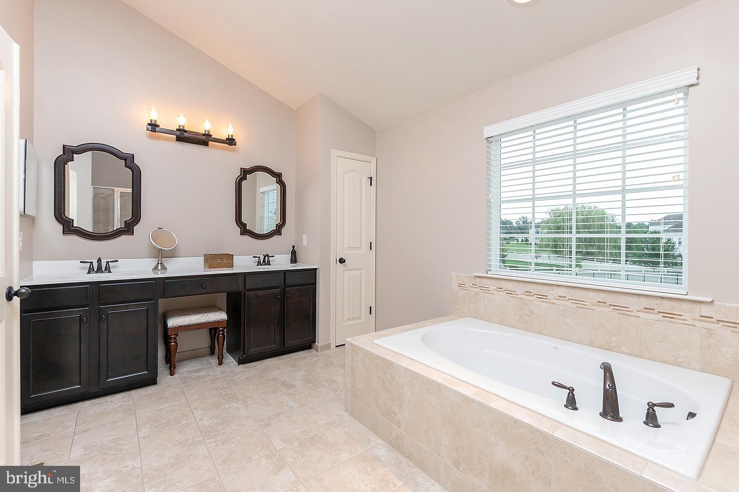 9 Curtmantle Road Mickleton, NJ 08056 - Photo 24 of 32