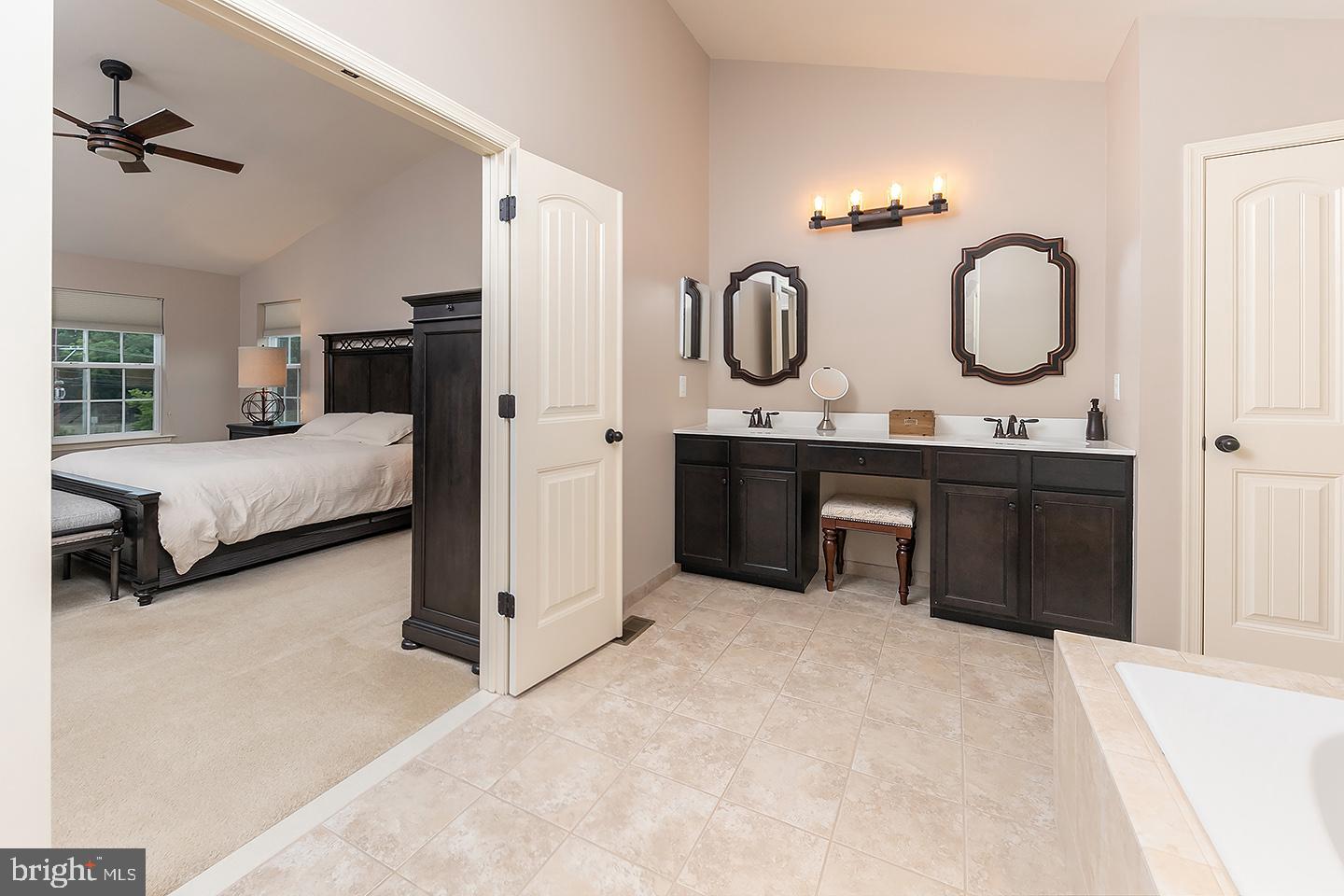 9 Curtmantle Road Mickleton, NJ 08056 - Photo 25 of 32