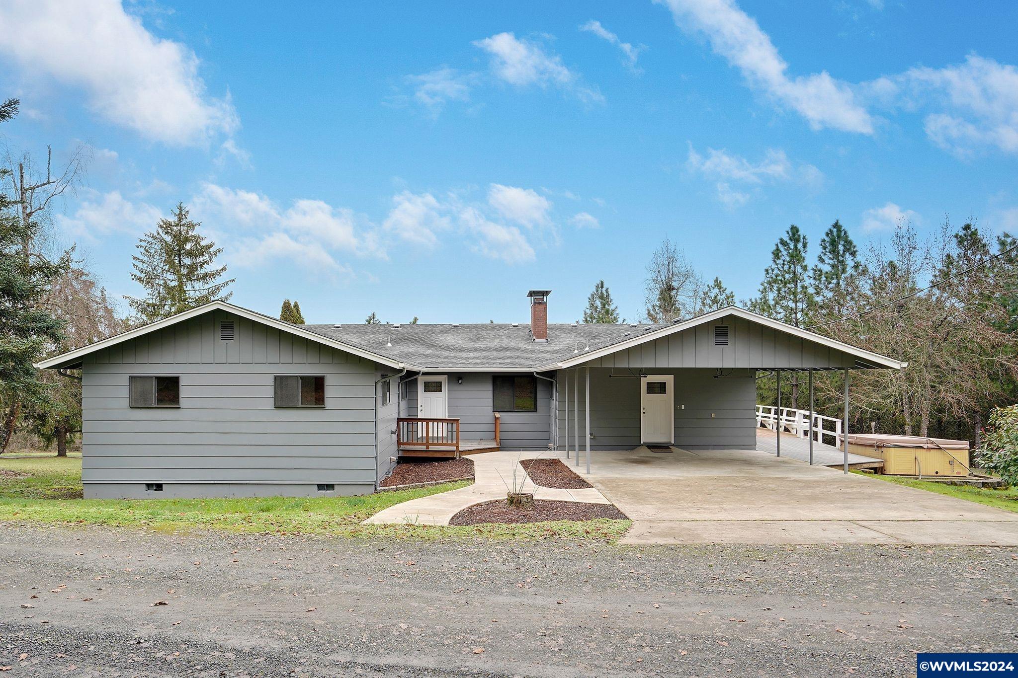 8700 Fruit Farm Road Independence, OR 97351 - Photo 10 of 42 Gallery Image 10