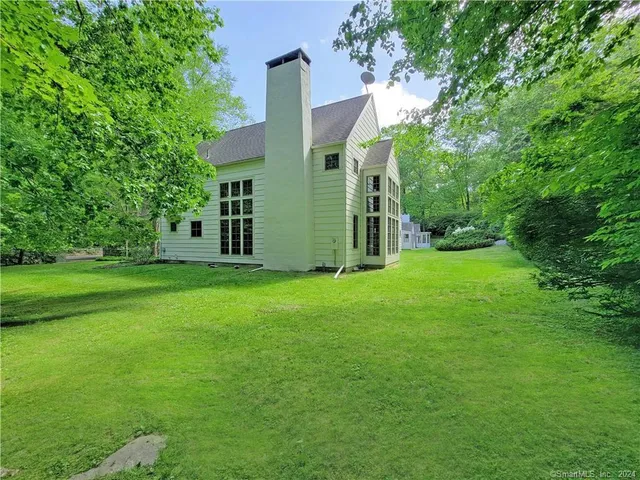 $2,995,000 | 22 Ketcham Road, Ridgefield, CT 06877