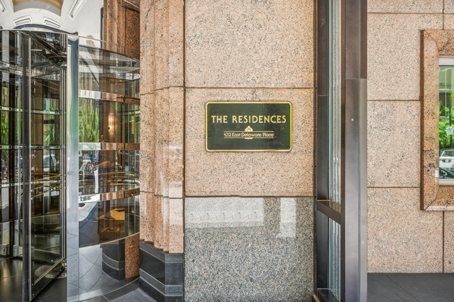 132 East Delaware Place, Unit 5201 Chicago, IL 60611 - Photo 2 of 42 a bathroom with a shower