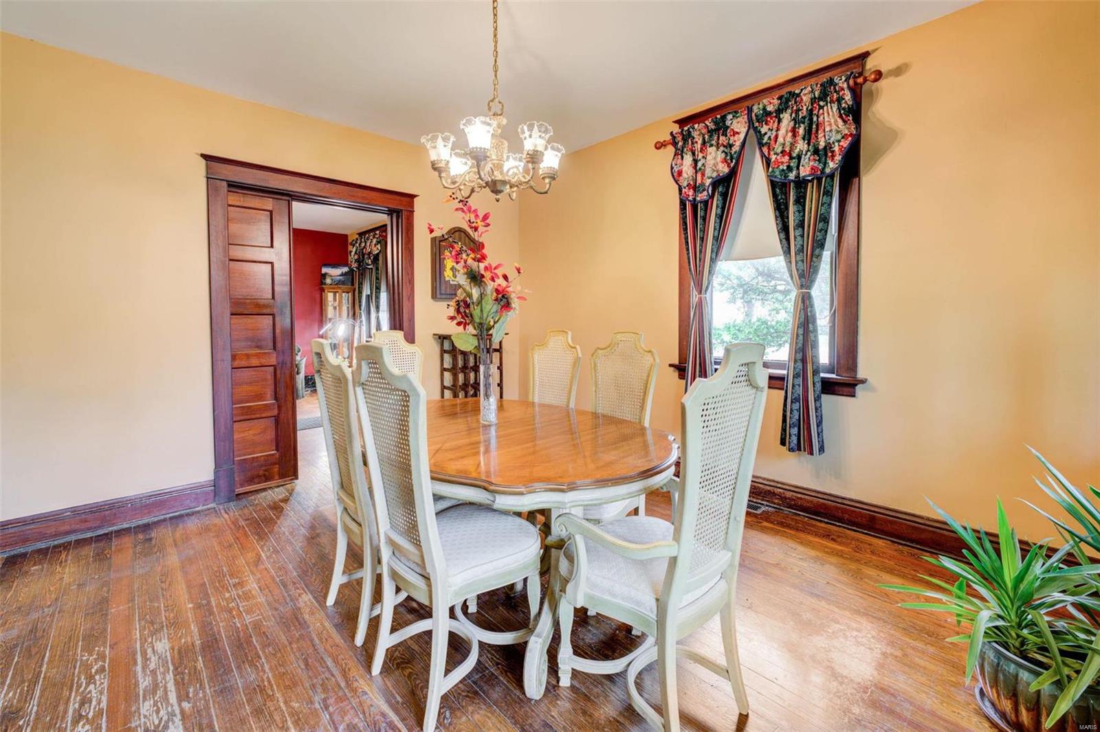 2775 Ashby Road St. Louis, MO 63114 - Photo 6 of 20 Gallery Image 6
