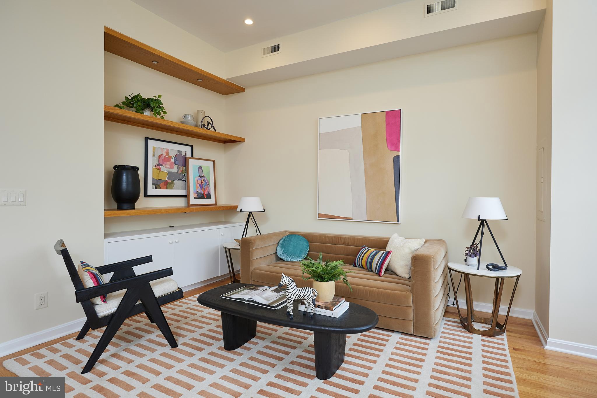 1325 R Street Northwest, Unit B Washington, DC 20009 - Photo 17 of 51