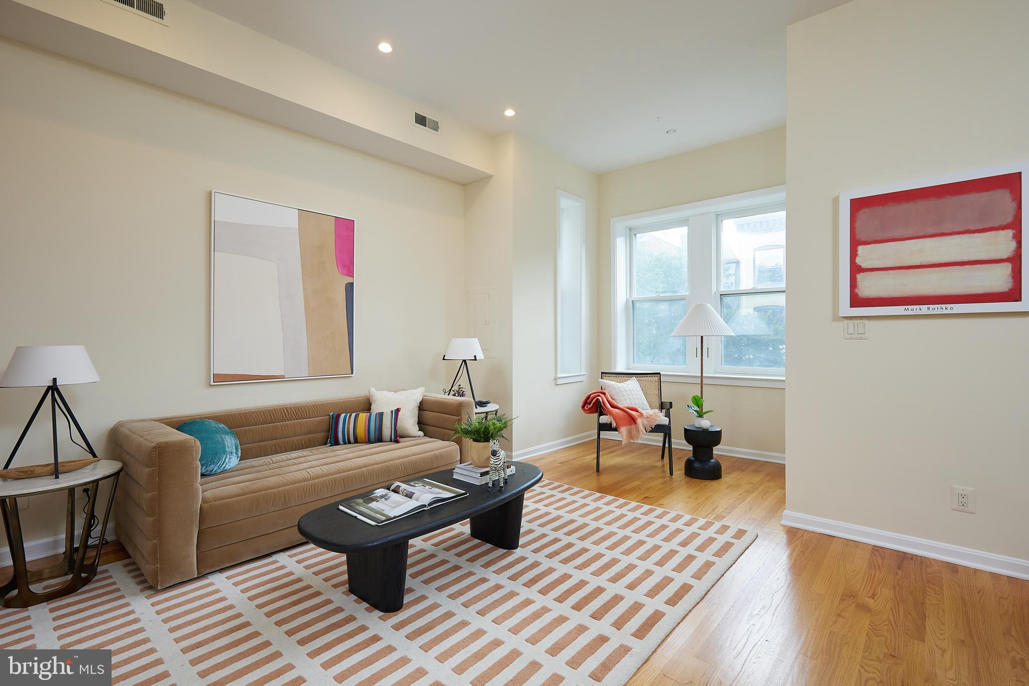 1325 R Street Northwest, Unit B Washington, DC 20009 - Photo 18 of 51