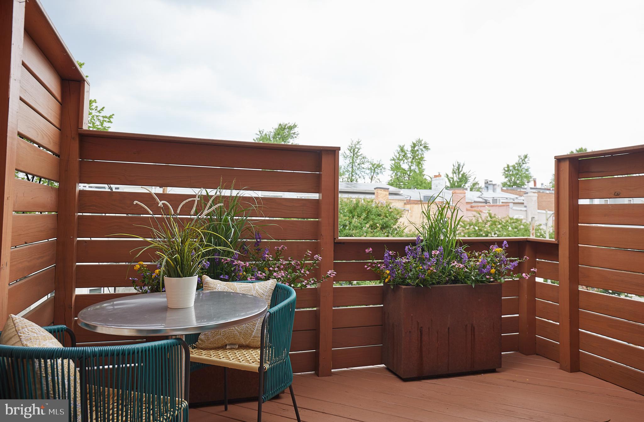 1325 R Street Northwest, Unit B Washington, DC 20009 - Photo 39 of 51