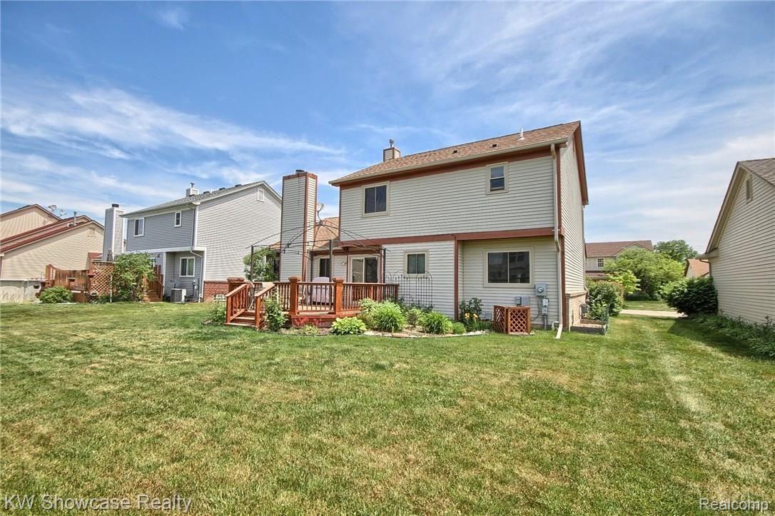 3380 Riverside Drive Canton, MI 48188 - Photo 30 of 31 Rear_And_Backyard.jpg