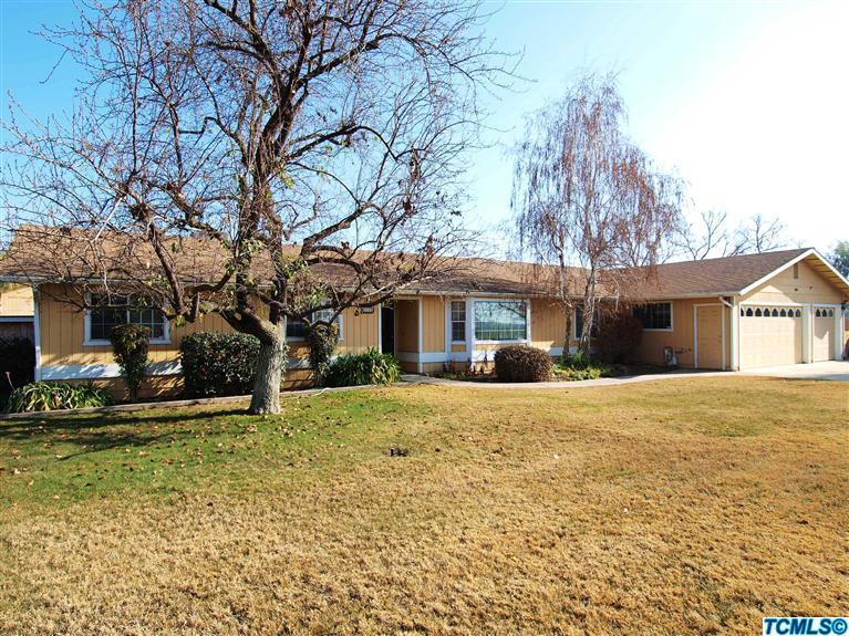 330 South Anderson Road Exeter, CA 93221 - Photo 1 of 40 Primary Photo