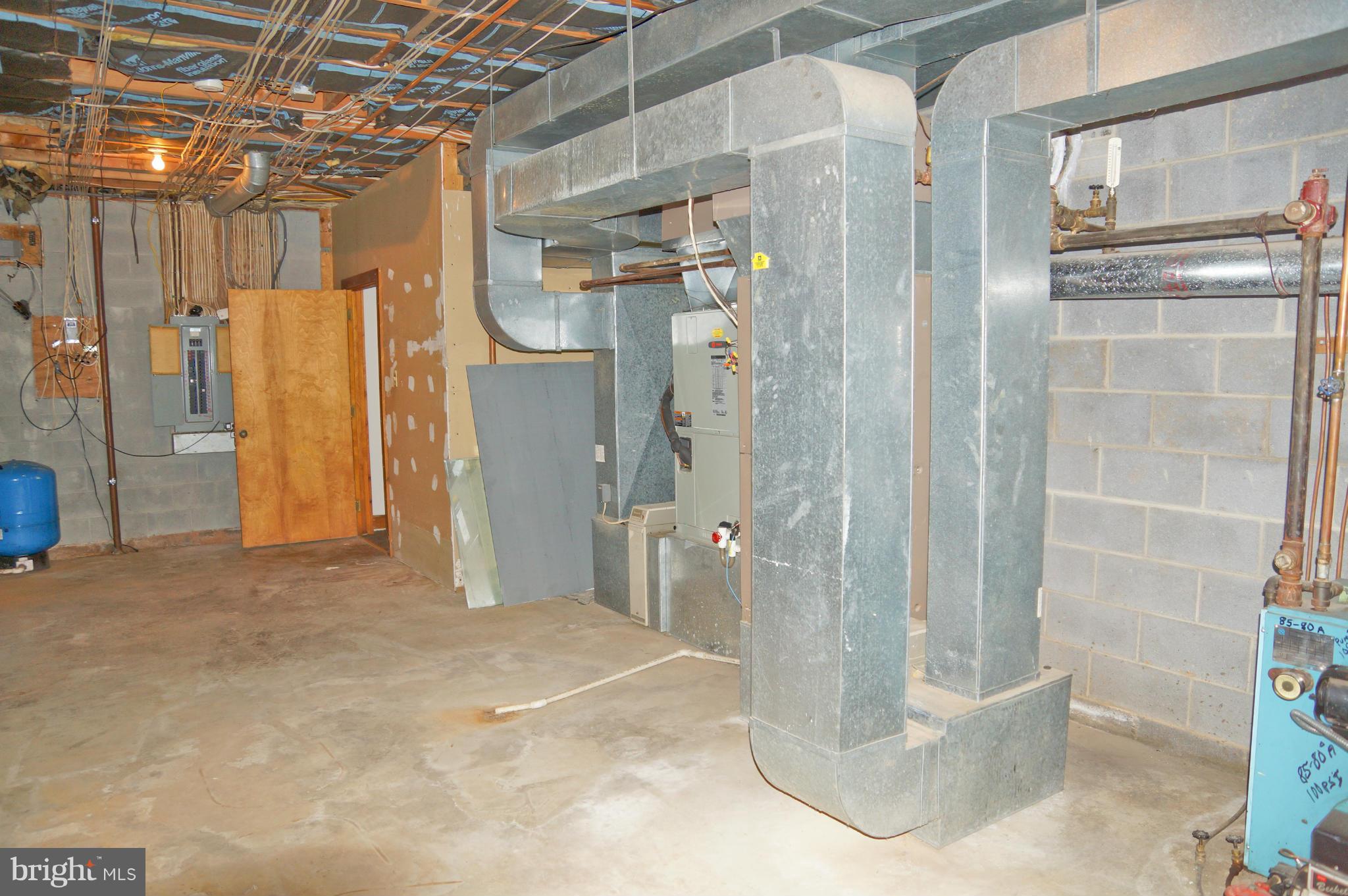 7133 Leeton Ridge Road Warrenton, VA 20186 - Photo 23 of 29 Utility Room in Basement