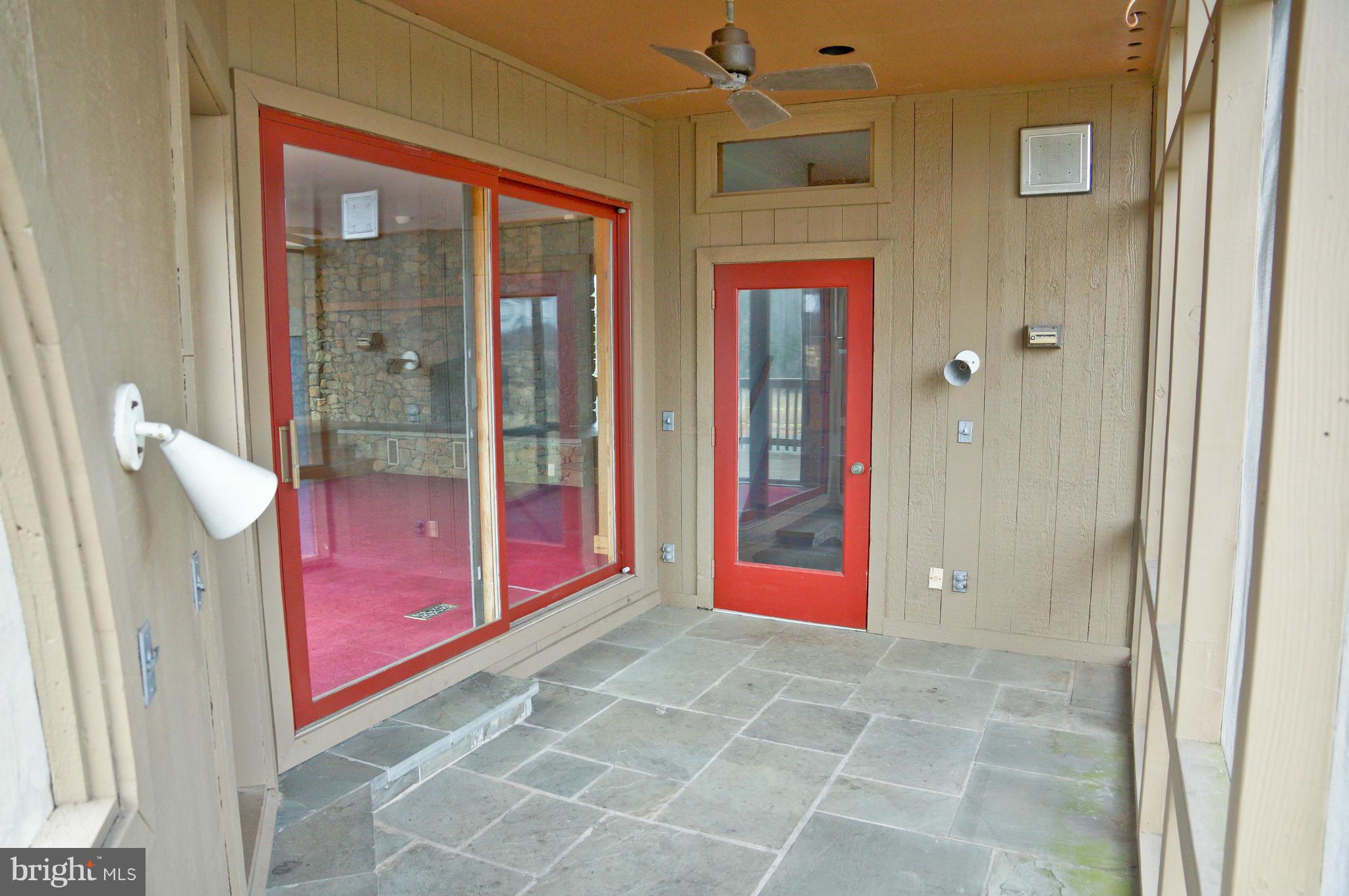 7133 Leeton Ridge Road Warrenton, VA 20186 - Photo 10 of 29 Screened Porch