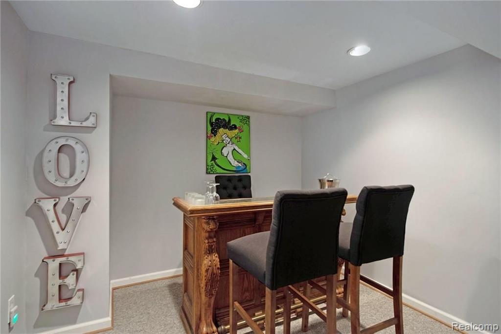 2024 Rosemont Road Berkley, MI 48072 - Photo 24 of 34