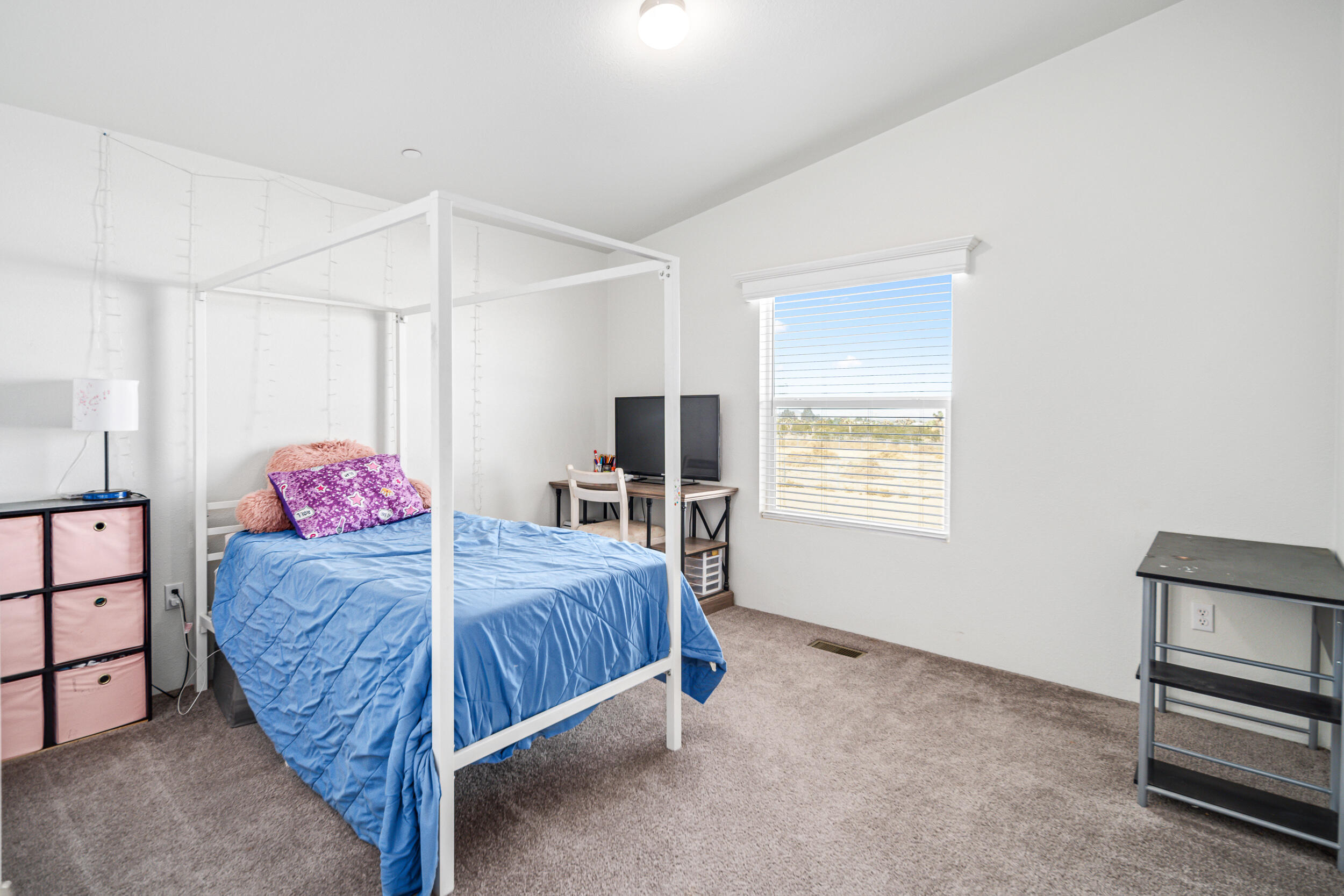 12370 Arena Road Pinon Hills, CA 92372 - Photo 22 of 32 Arena-22