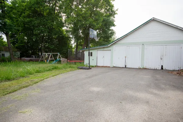 $195,000 | 20 Beech Street, East Millinocket, ME 04430