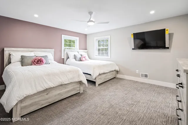 $5,000 | 5 Lynn Drive, Toms River, NJ 08753