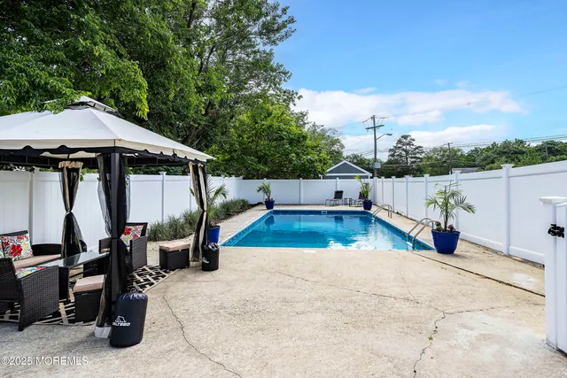 $5,000 | 5 Lynn Drive, Toms River, NJ 08753