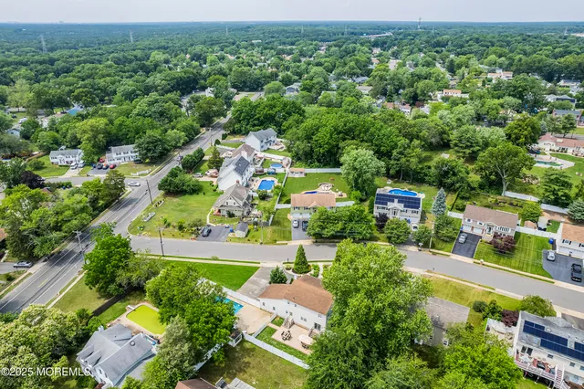 $5,000 | 5 Lynn Drive, Toms River, NJ 08753