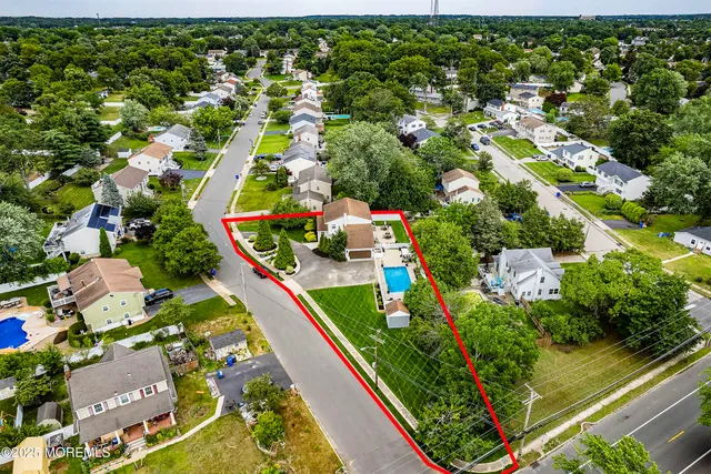 $5,000 | 5 Lynn Drive, Toms River, NJ 08753