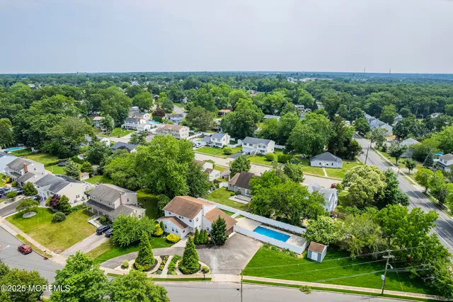 $5,000 | 5 Lynn Drive, Toms River, NJ 08753