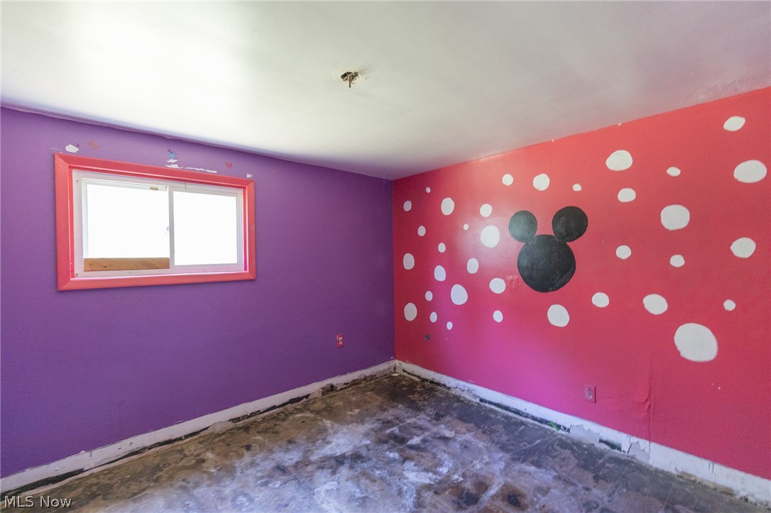 7619 State Road Wadsworth, OH 44281 - Photo 23 of 35