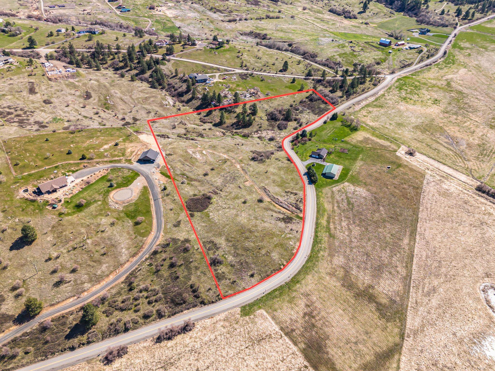 3811 South Henry Road Liberty Lake, WA 99019 - Photo 3 of 16 Gallery Image 3