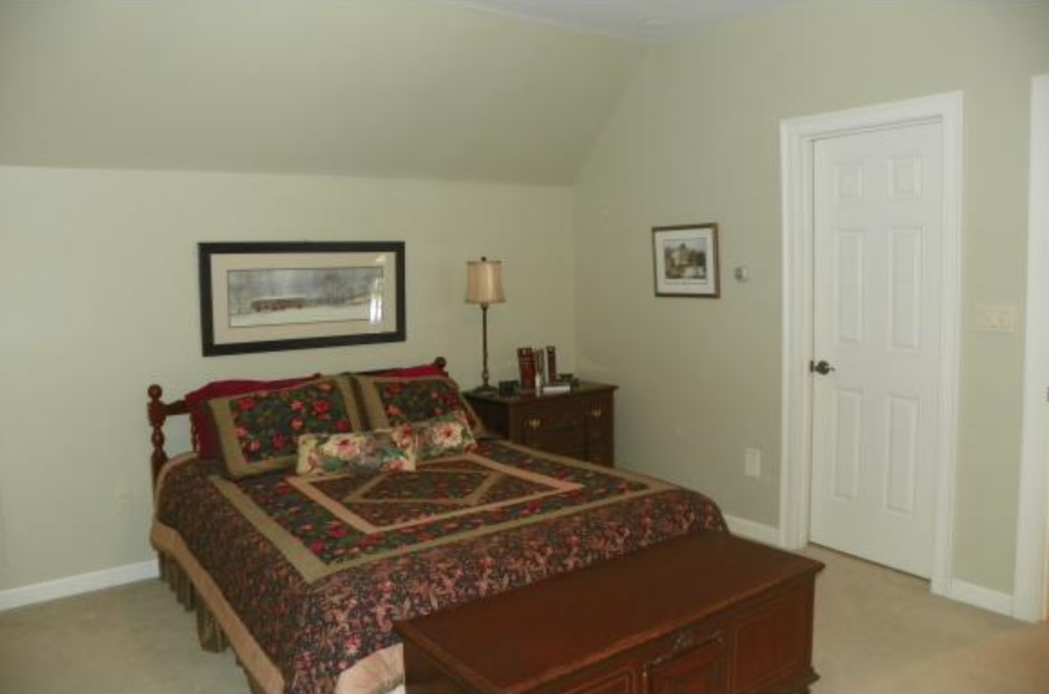 200 Royal Tyler Road Hartford, VT 05059 - Photo 16 of 22 Gallery Image 16