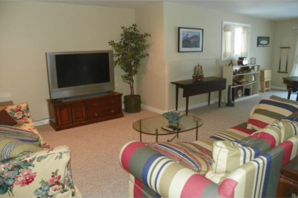 200 Royal Tyler Road Hartford, VT 05059 - Photo 19 of 22 Gallery Image 19