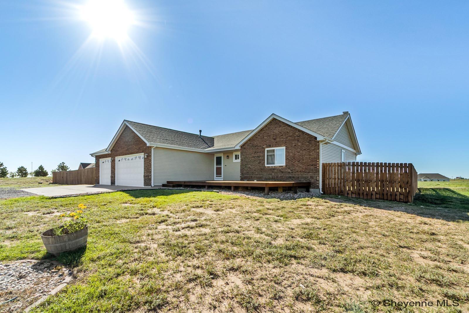 1155 Verlan Way Cheyenne, WY 82009 - Photo 3 of 35 Gallery Image 3