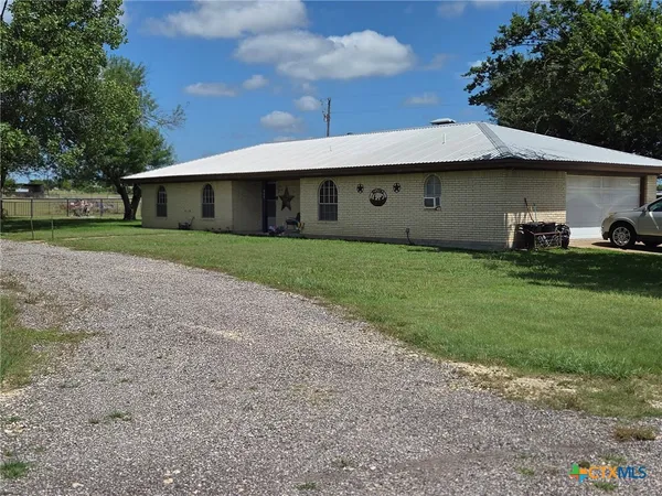 $499,900 | 113 Leisure Acres Road, Gatesville, TX 76528