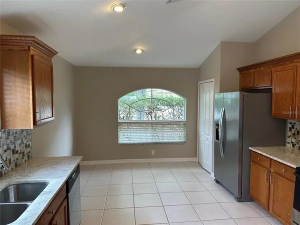 $2,100 | 13824 Royston Bend, Hudson, FL 34669