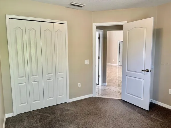 $2,100 | 13824 Royston Bend, Hudson, FL 34669