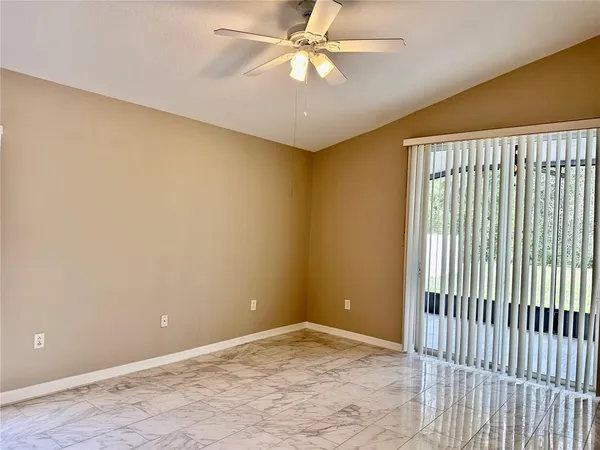 $2,100 | 13824 Royston Bend, Hudson, FL 34669