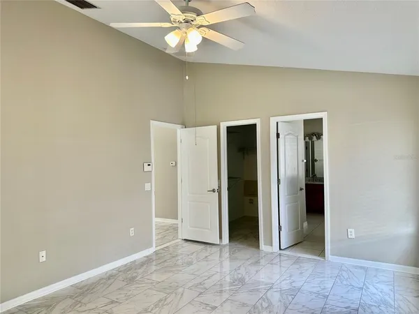 $2,100 | 13824 Royston Bend, Hudson, FL 34669