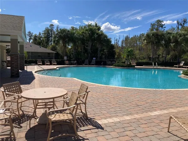 $2,100 | 13824 Royston Bend, Hudson, FL 34669