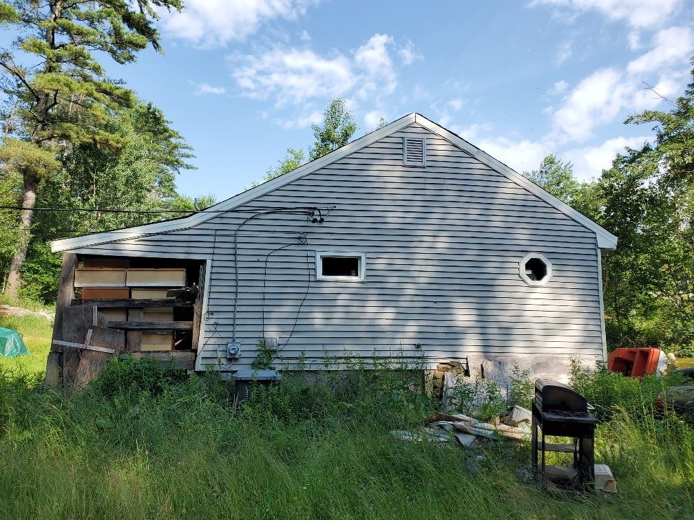 89 Kelley Pond Road New Hampton, NH 03256 - Photo 3 of 4