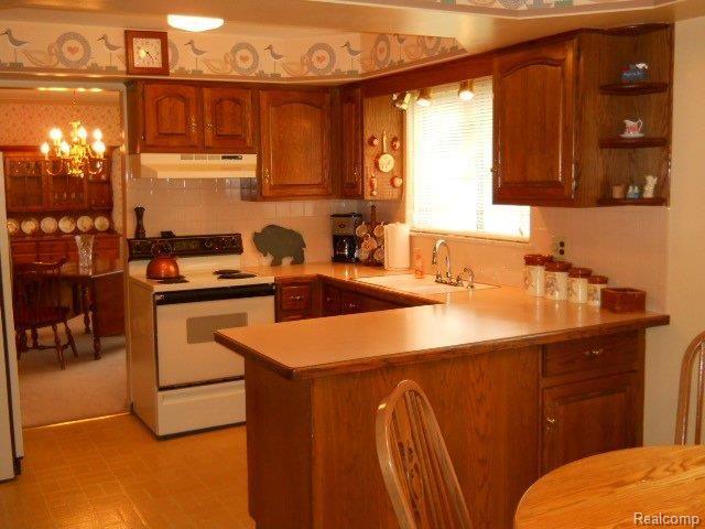10922 Chicago Road Warren, MI 48093 - Photo 16 of 19 Updated Kit/Appliances
