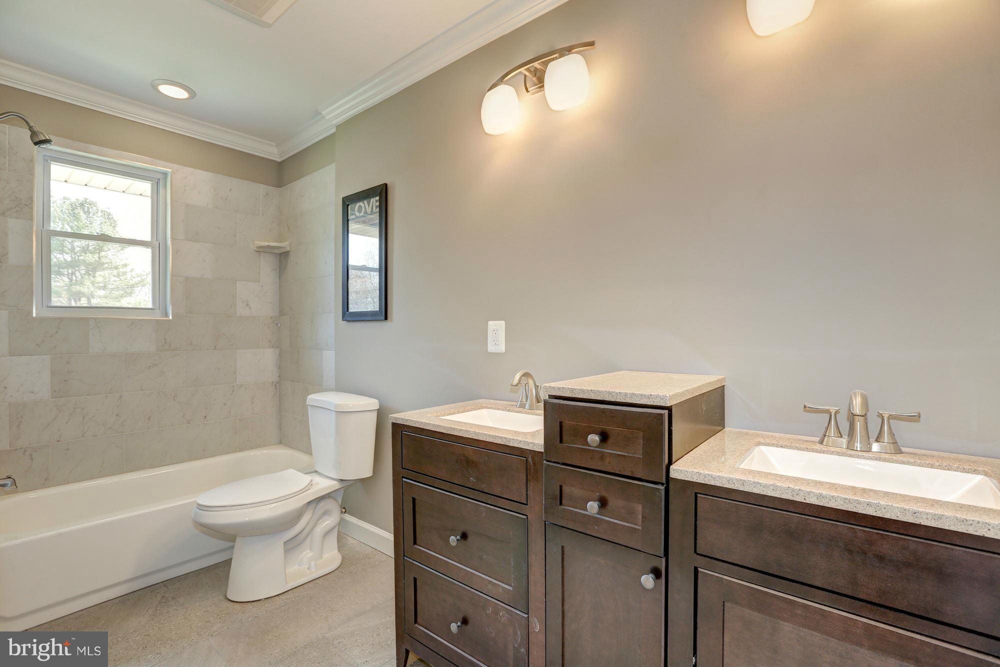 12608 Springloch Court Silver Spring, MD 20904 - Photo 17 of 30 Bath (Master)
